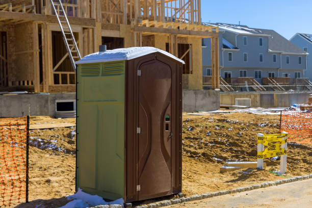 Best Porta potty rental near me  in East Ithaca, NY